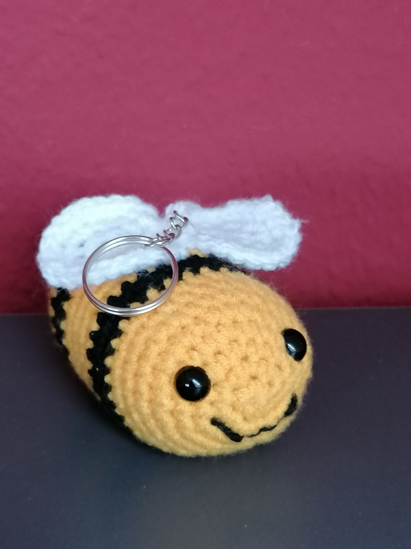 Biene klein als Anhänger